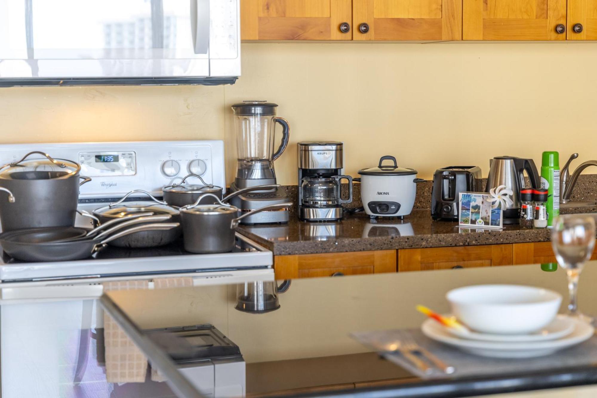 Beautiful 1Br, Steps To Waikiki Beach And Parking Гонолулу Екстер'єр фото
