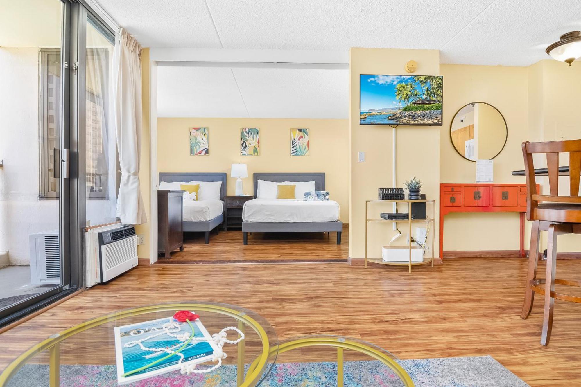Beautiful 1Br, Steps To Waikiki Beach And Parking Гонолулу Екстер'єр фото